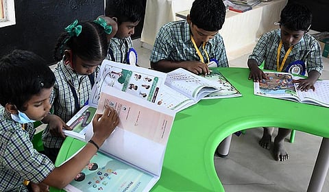 வாழ்வா, சாவா நிலையில் தமிழ் வழிக் கல்வி: காப்பாற்றுமா தமிழக அரசு?