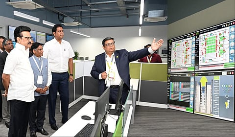 சிப்காட்- சிறுசேரி தகவல் தொழில்நுட்பப் பூங்காவில் சிஃபி நிறுவனத்தின் தரவு மையத்தை தமிழக முதல்வர் மு.க.ஸ்டாலின் திறந்து வைத்தார்.