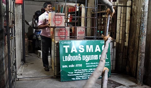 டாஸ்மாக் ஊழியர்களுக்கு ரூ.2,000 ஊதிய உயர்வு: பேரவையில் செந்தில் பாலாஜி வெளியிட்ட அறிவிப்புகள்