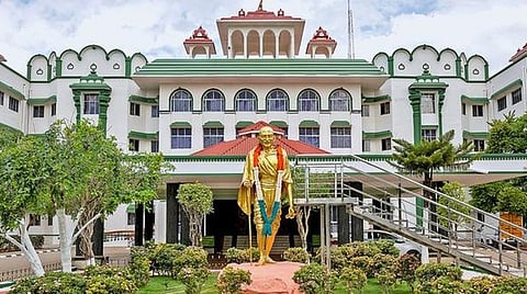 அமைச்சர் பொன்முடி மீது வழக்கு பதிவு செய்ய கோரிய மனு தள்ளுபடி