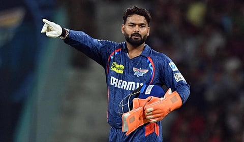 தோனி பாணி... சரிவை நோக்கிச் செல்கிறாரா ரிஷப் பந்த்?