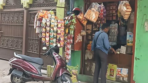 சிறு வணிகர்களைக் காக்க என்ன வழி..?