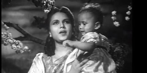 ஞான சவுந்தரி: படத்தில் இருந்து திடீரென விலகிய பானுமதி!