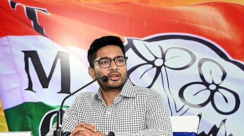 வெளிநாடு செல்லும் எம்.பி.க்கள் குழுவில் யூசுப் பதானுக்கு பதிலாக அபிஷேக் பானர்ஜி