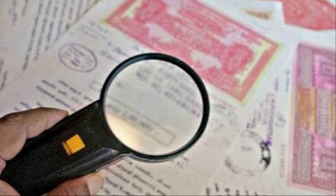 மதுரையில் போலி ஆவணங்கள் மூலம் நில மோசடி: 12 பேர் மீது வழக்கு