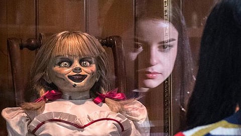 ’Annabelle comes Home’ படத்தில் அனபெல் பொம்மை