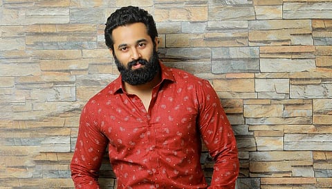 நடிகர் உன்னி முகுந்தன் மீது வழக்கு பதிவு