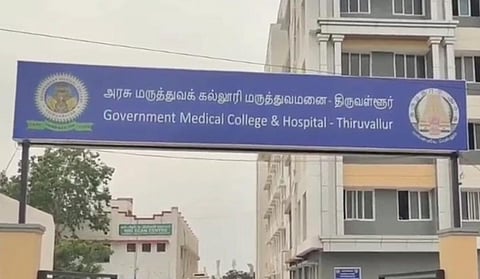 திருவள்ளூர் அருகே கிணற்றுக்குள் விழுந்த மகனை காப்பாற்ற முயற்சி செய்த தந்தை உயிரிழப்பு