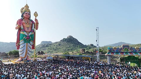 உலகிலேயே 3வது அதிக உயரமுள்ள முருகன் சிலைக்கு கும்பாபிஷேகம்