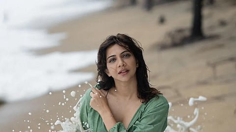 பென்ஸ் படத்தில் இணைந்தார் மடோனா செபாஸ்டியன்!