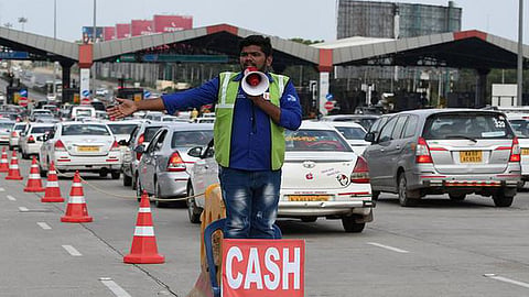 ரூ.3,000-ல் ஆண்டு முழுவதும் 200 முறை சுங்கச் சாவடிகளை கடக்கலாம் - புதிய ‘பாஸ்’ அறிமுகம்