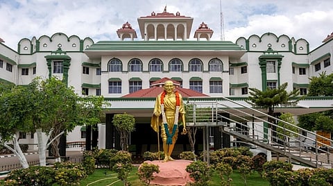 திருச்செந்தூர் சுப்பிரமணிய சுவாமி கோயில் கும்பாபிஷேகத்துக்கு தடை கோரிய மனு தள்ளுபடி