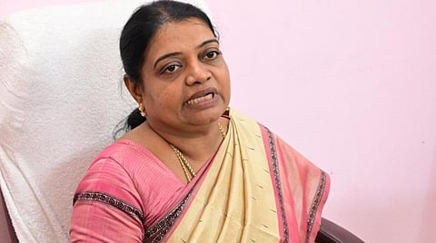 மகளிர் உரிமைத் தொகைக்கு விண்ணப்பிக்க ஜூலை 15-ல் சிறப்பு முகாம்கள்: அமைச்சர் கீதாஜீவன் தகவல்