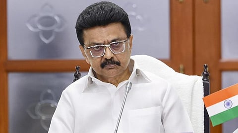 ரயில் கட்டணத்தை உயர்த்த வேண்டாம்: பிரதமர், மத்திய அமைச்சருக்கு முதல்வர் வலியுறுத்தல்