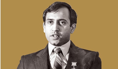 ‘நாம் வசிக்க பூமி மட்டும்தான் இருக்கிறது!’ - விண்வெளி வீரர் ராகேஷ் சர்மா | ரீவைண்ட் பேட்டி