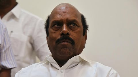 சாலை பணிகளில் அலட்சியம் காட்டும் பொறியாளர்கள் மீது கடும் நடவடிக்கை: அமைச்சர் எ.வ.வேலு எச்சரிக்கை