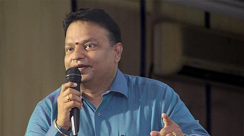 10 படங்களை தயாரிக்கும் வேல்ஸ் ஃபிலிம் நிறுவனம்!