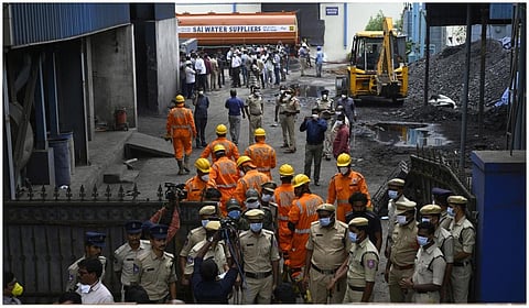 தெலங்கானாவில் ரசாயன தொழிற்சாலையில் விபத்து: 8 பேர் பலி; 10-க்கும் மேற்பட்டோர் காயம்
