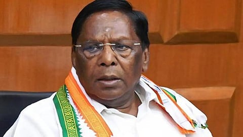மீண்டும் முதல்வர் கனவு... நேரடியாக களத்துக்கு வரும் நாராயணசாமி!