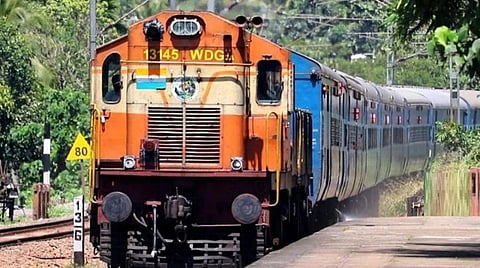சென்னை - சாலிமர் இடையே சிறப்பு ரயில் சேவை நீட்டிப்பு