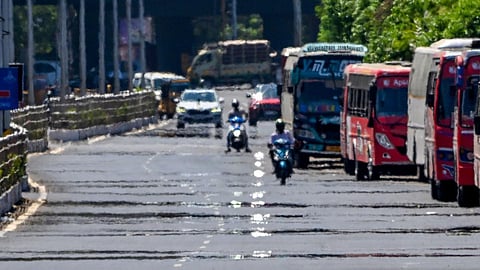 தமிழகம் மற்றும் புதுச்சேரியில் இன்று வழக்கத்தைவிட 7 டிகிரி வெப்பநிலை உயர வாய்ப்பு