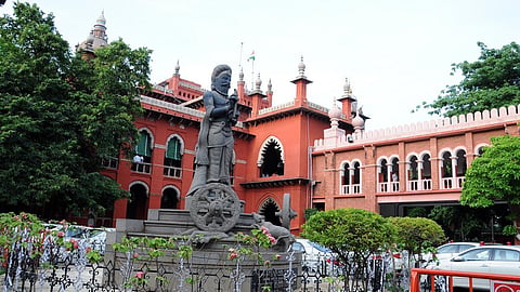 தாம்பரம் காவல் ஆணையர் அலுவலகத்தை காலி செய்ய வழக்கு: அரசு பதில் அளிக்க ஐகோர்ட் உத்தரவு
