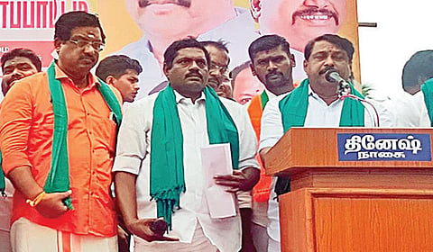 நாகை மாவட்டம் வாஞ்சூரில் நேற்று நடைபெற்ற ஆர்ப்பாட்டத்தில் பேசிய பாஜக மாநிலத் தலைவர் நயினார் நாகேந்திரன்.