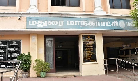 வெளுத்து வாங்கும் எதிர்க்கட்சிகள் - மதுரை சொத்து வரி விவகாரத்தில் ஒதுங்கி நிற்கும் திமுகவுக்கு பின்னடைவு?
