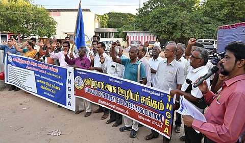 பழைய ஓய்வூதிய திட்டம் கோரி சென்னையில் இன்று 72 மணி நேர தொடர் உண்ணாவிரதம்