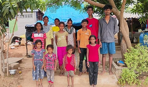 ‘நாடோடிகளாக திரிந்த நாங்கள் இப்போது...’ - பிள்ளைகளுக்கு சாதிச் சான்று கோரும் 10+ குடும்பத்தினர்
