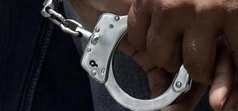 சிறுமி கொலை வழக்கில் தாய், ஆண் நண்பர் கைது