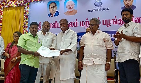 புதுச்சேரியில் புதிய விண்ணப்பதாரர்களுக்கு அடுத்த மாதம் ரூ.1,000 உதவித் தொகை வழங்கப்படும்: முதல்வர் ரங்கசாமி