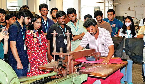 தோல் தொழில்நுட்பப் படிப்புகள் | புதியன விரும்பு 2.0 - 14