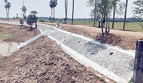 சமூக பொறுப்பு திட்டத்தில் சீரமைக்கப்பட்ட மணப்பாக்கம் ஏரி: பாசன வசதி பெறும் 150 ஏக்கர் விளை நிலங்கள்