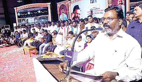 சென்னை காமராஜர் அரங்கில் நடைபெற்ற தனது பிறந்தநாள் விழாவில், விசிக தலைவர் திருமாவளவன் உரையாற்றினார்.