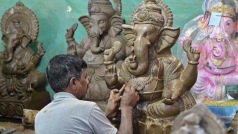 விநாயகர் சதுர்த்தியை முன்னிட்டு சென்னையில் சிலைகள் வைக்க 11 கட்டுப்பாடுகள் விதிப்பு