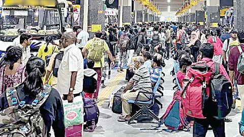 விநாயகர் சதுர்த்தி விடுமுறையையொட்டி ஆம்னி பேருந்துகளின் கட்டணம் அதிகரிப்பு: பயணிகள் குற்றச்சாட்டு