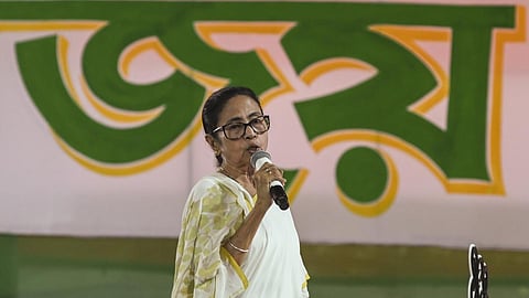 “என் உயிர் உள்ளவரை மக்களின் வாக்குரிமையை யாரும் பறிக்க விடமாட்டேன்” - மம்தா சூளுரை