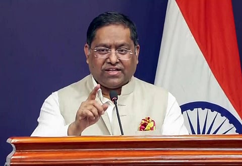 ரஷ்ய எண்ணெய் இறக்குமதியால் பிராமணர்களே பயனடைகிறார்கள் என்ற நவரோவின் வாதம் தவறானது: இந்தியா