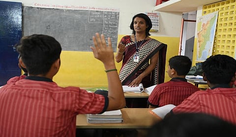 டெட் தேர்வு: மாணவர் நலனே முன்னிறுத்தப்பட வேண்டும்