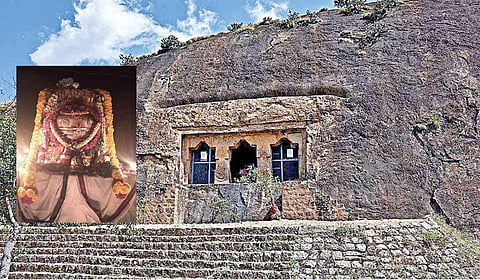 தமிழர்களின் பாரம்பரியத்தைக் காக்கும் திருமலாபுரம் பாசுபதேஸ்வரர் கோயில்