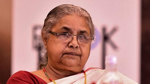 நேபாள நாட்டின் இடைக்கால பிரதமர் சுசீலா கார்கி