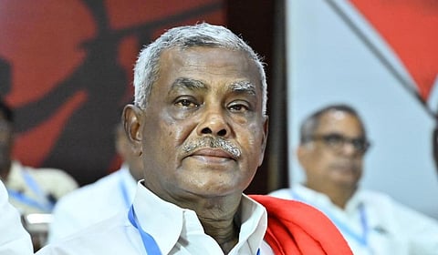 கம்யூனிஸ்ட் தலைவர்களின் வாழ்க்கை வரலாற்றை படியுங்கள்: விஜய்க்கு பெ.சண்முகம் அறிவுறுத்தல்