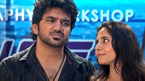 ‘கிஸ்’ விமர்சனம்: காதல் பின்னணியில் ஒரு ஃபேன்டசி முயற்சி!