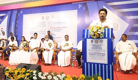சிபிசிஎல் நிறுவனத்தின் சிஎஸ்ஆர் நிதி மூலம் சென்னையில் 300 மாற்றுத் திறனாளிகளுக்கு உதவி உபகரணங்கள்: உதயநிதி வழங்கினார்