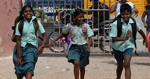 பள்ளி காலாண்டு தேர்வு இன்றுடன் நிறைவு: விடுமுறை நாளை தொடக்கம்