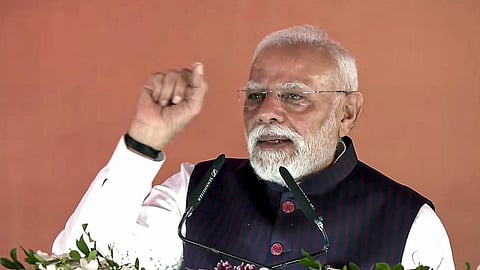 ஜிஎஸ்டி சலுகைகள் மக்களுக்கு கிடைக்க விடாமல் காங். ஆளும் மாநிலங்கள் தடை: மோடி குற்றச்சாட்டு
