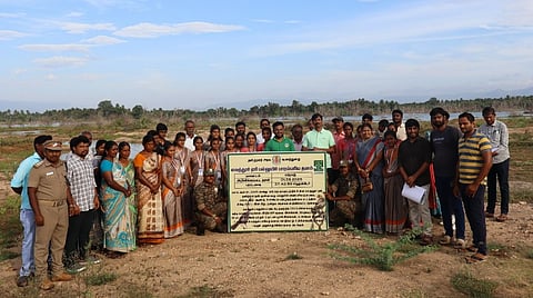 ஈரோடு எலத்தூர் குளத்தில் இயற்கை நடை