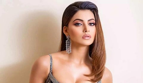 நடிகை ஊர்வசி ரவுதேலாவிடம் அமலாக்கத் துறை அதிகாரிகள் விசாரணை