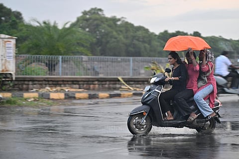 வானிலை முன்னறிவிப்பு: திருச்சி, மதுரை, சேலம் உள்ளிட்ட 12 மாவட்டங்களில் கனமழை வாய்ப்பு